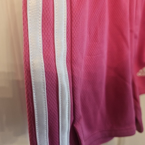***NWT ADIDAS HOT PINK/ GREY SZ 5 SHORTS/ TEE*** - Picture 3 of 3